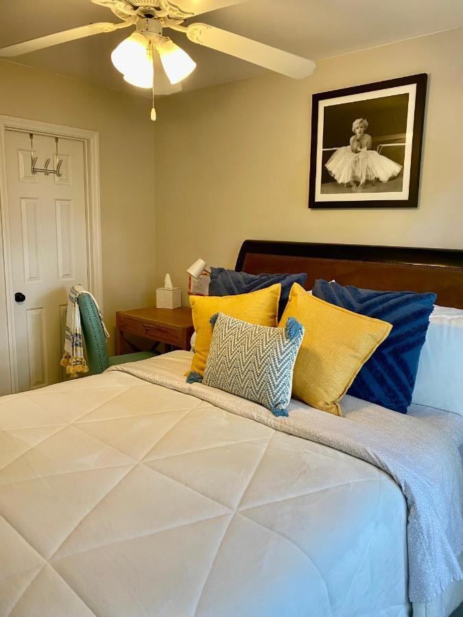 Homestay Melissa's Country Club #6 Private And Bath Pinehurst